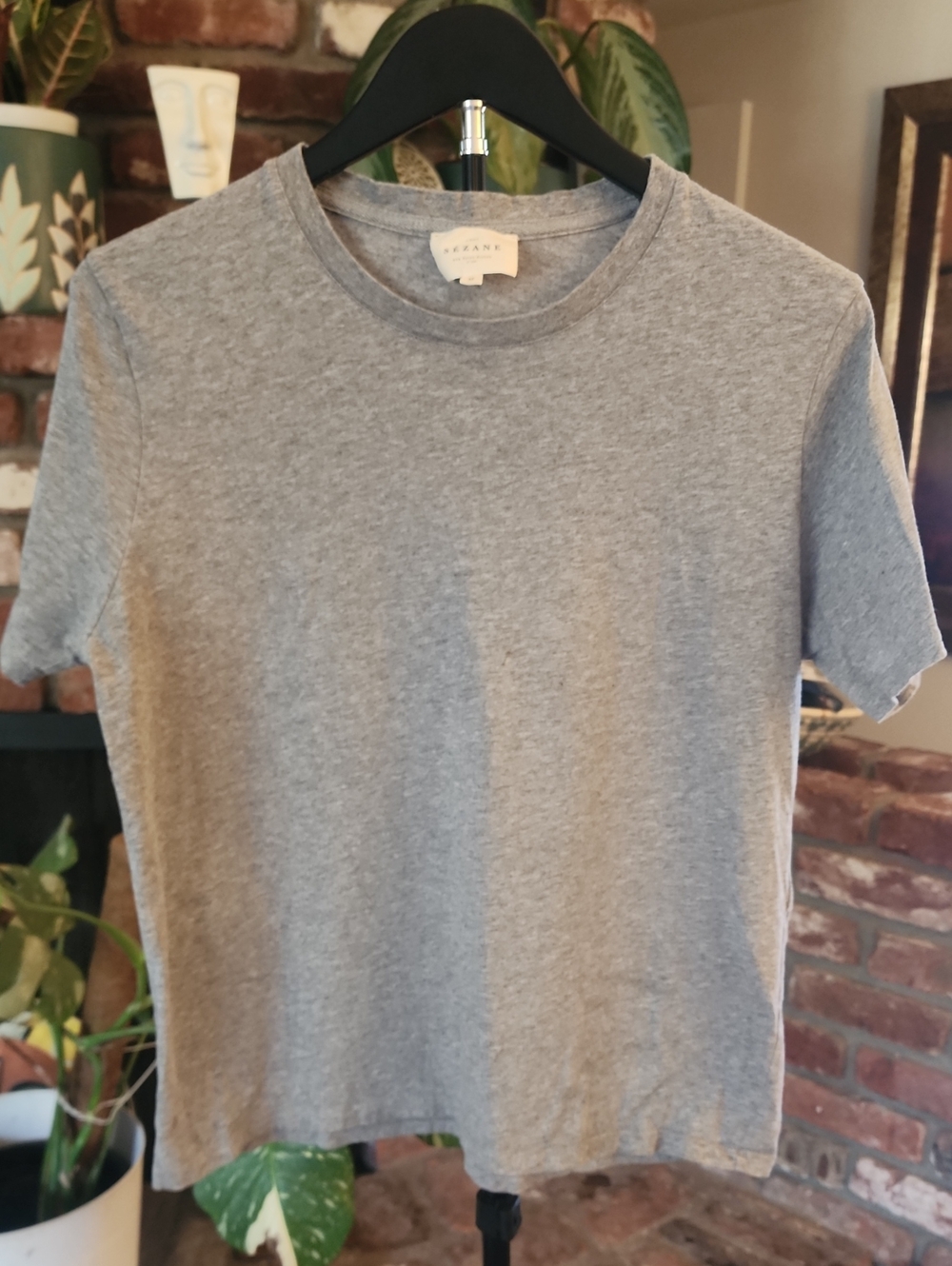 Sezane Women's Short Sleeve Crew Tee in Heather Gray